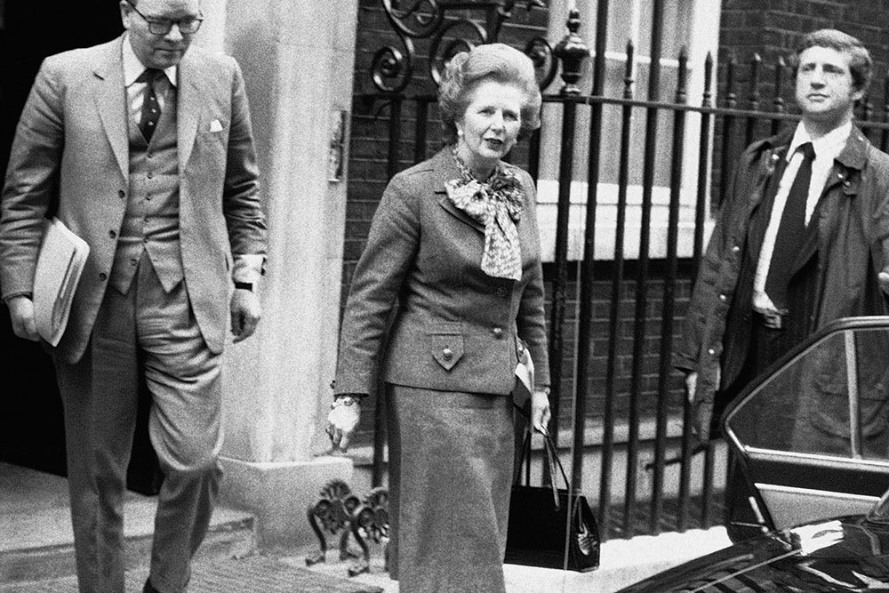 falklands thatcher.jpg