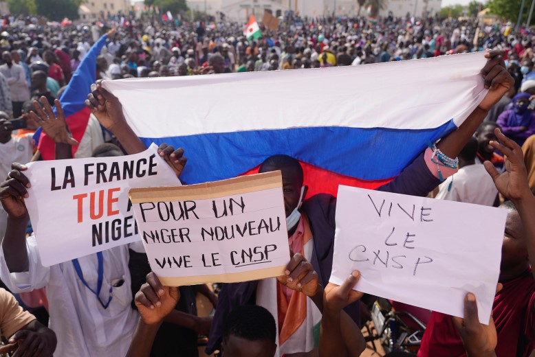 Kuppen i Niger – demokratikris och Frankrikes koloniala skugga
