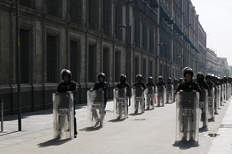 mexiko polis.jpg