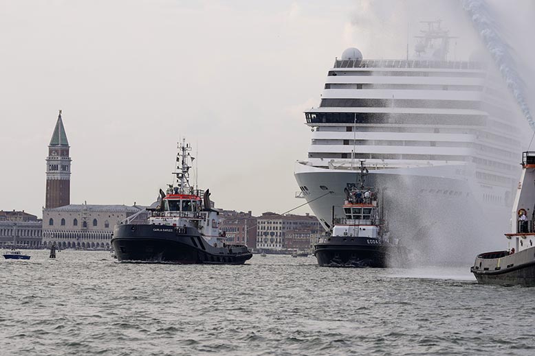 turism kryssningsfartyg venedig.jpg