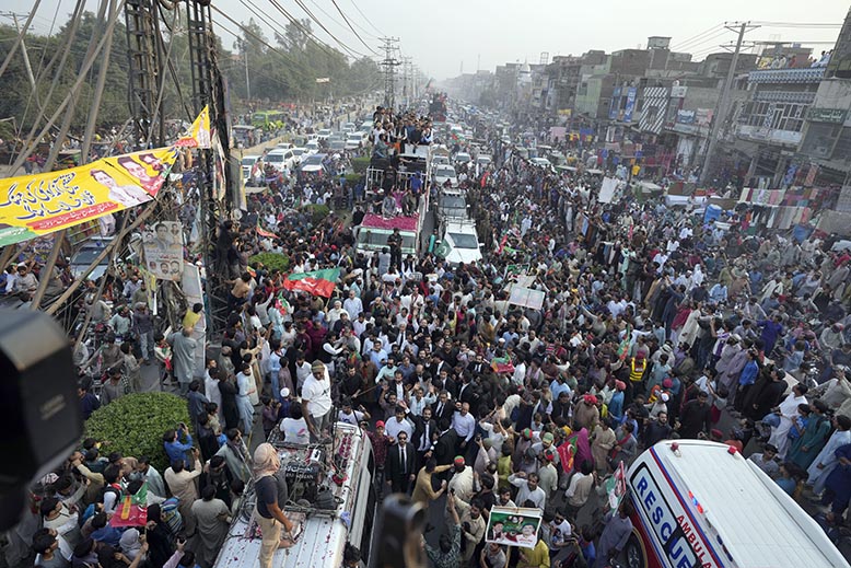 pakistan lång marsch.jpg