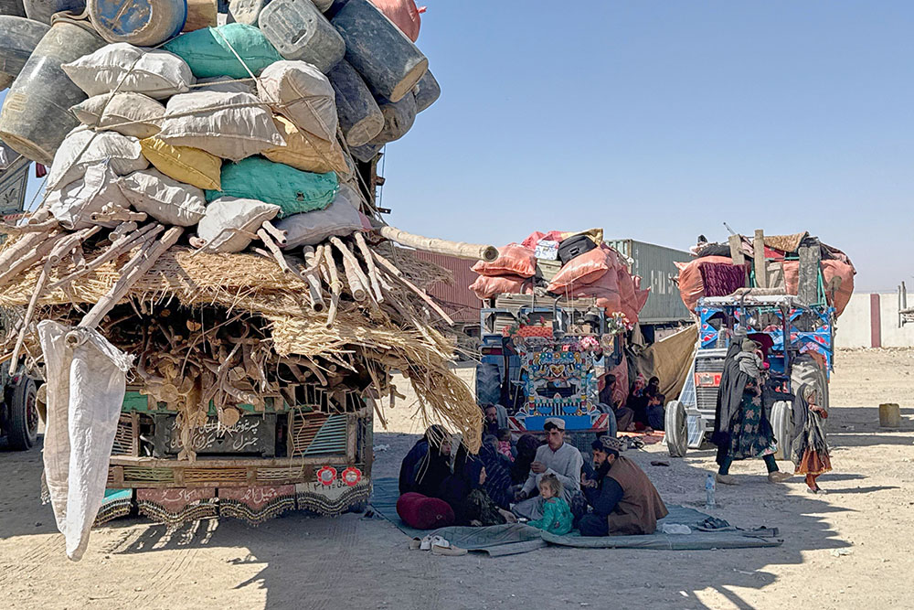 afghanistan pakistan flyktingar.jpg