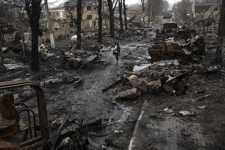 Ukraina, Ryssland, Belarus: Från brödraskap till fullt krig