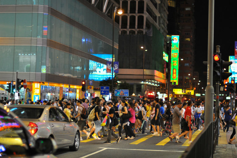 Theorizing Responses to China's Rise