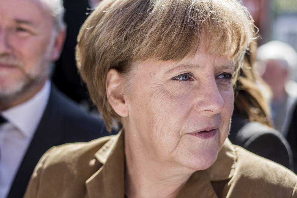 Ingen kan trovärdigt utmana Angela Merkel