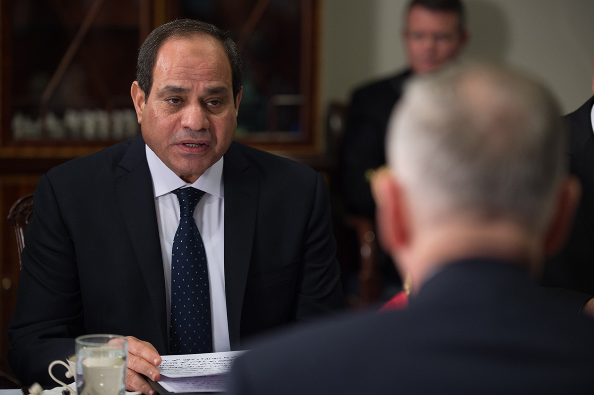Egypten söker relation med mindre krävande partner