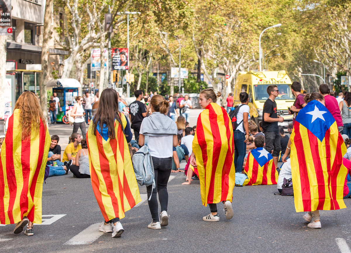 Katalonien: Vad anser vi om folkens självbestämmande?