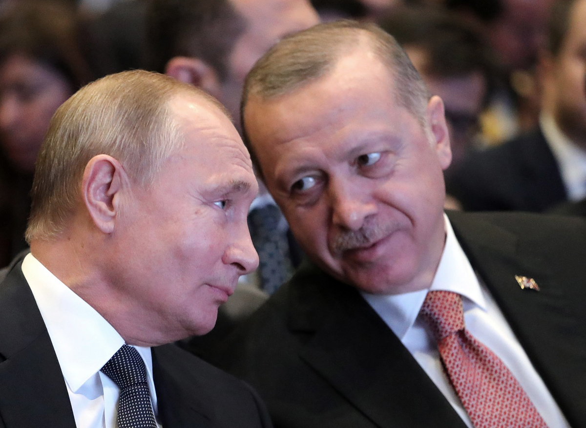 Russia and Turkey: Similar yet opposite