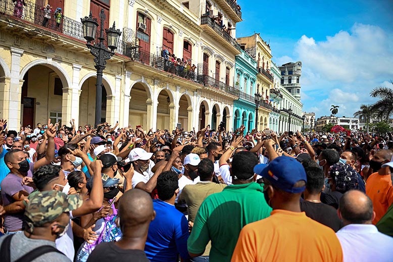 Oppositionens nya verktyg driver Kuba mot förändring