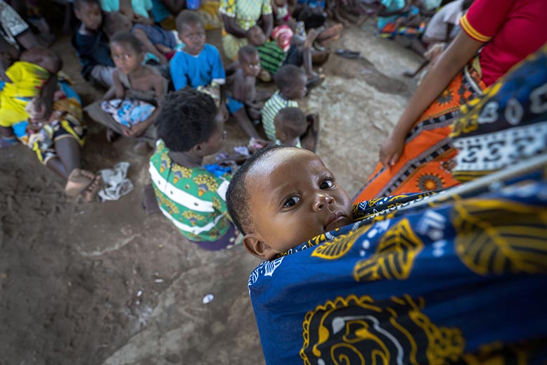Genombrott. Barn i väntrum i Malawi som ska vaccineras mot malaria. Foto: Jerome Delay/AP/TT