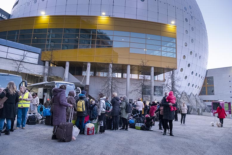 Ukrainare anländer till Stockholm. Foto: SvD/TT