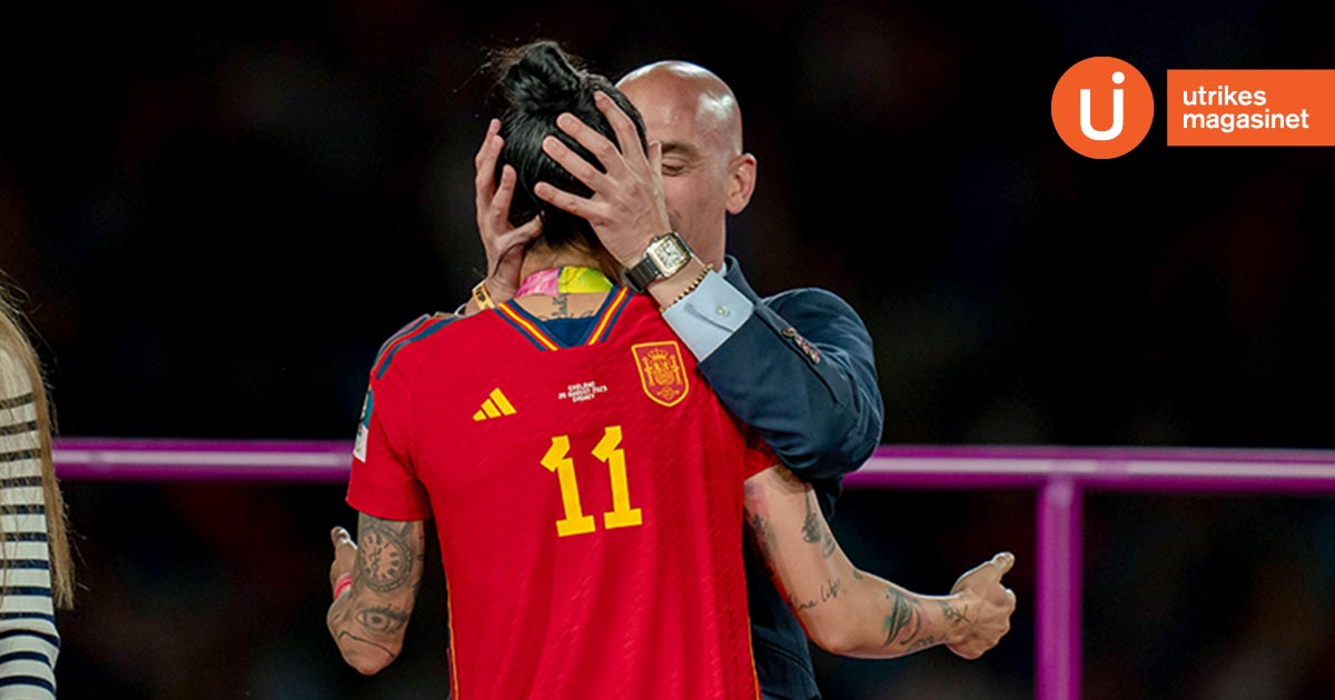 Fotbollskyss sätter spanskt samtycke på prov